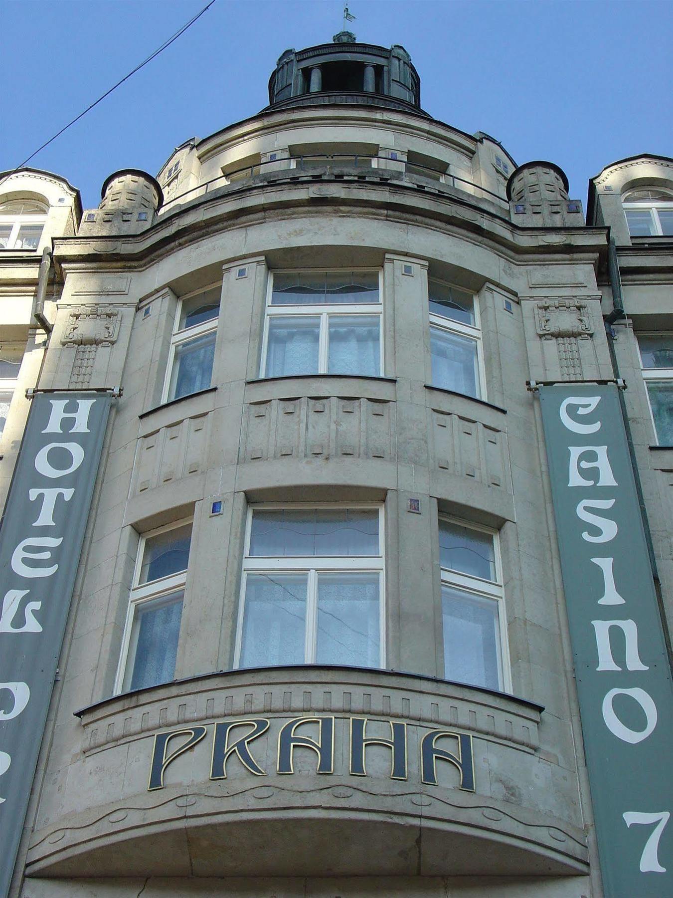 Hotel Praha Liberec Zewnętrze zdjęcie